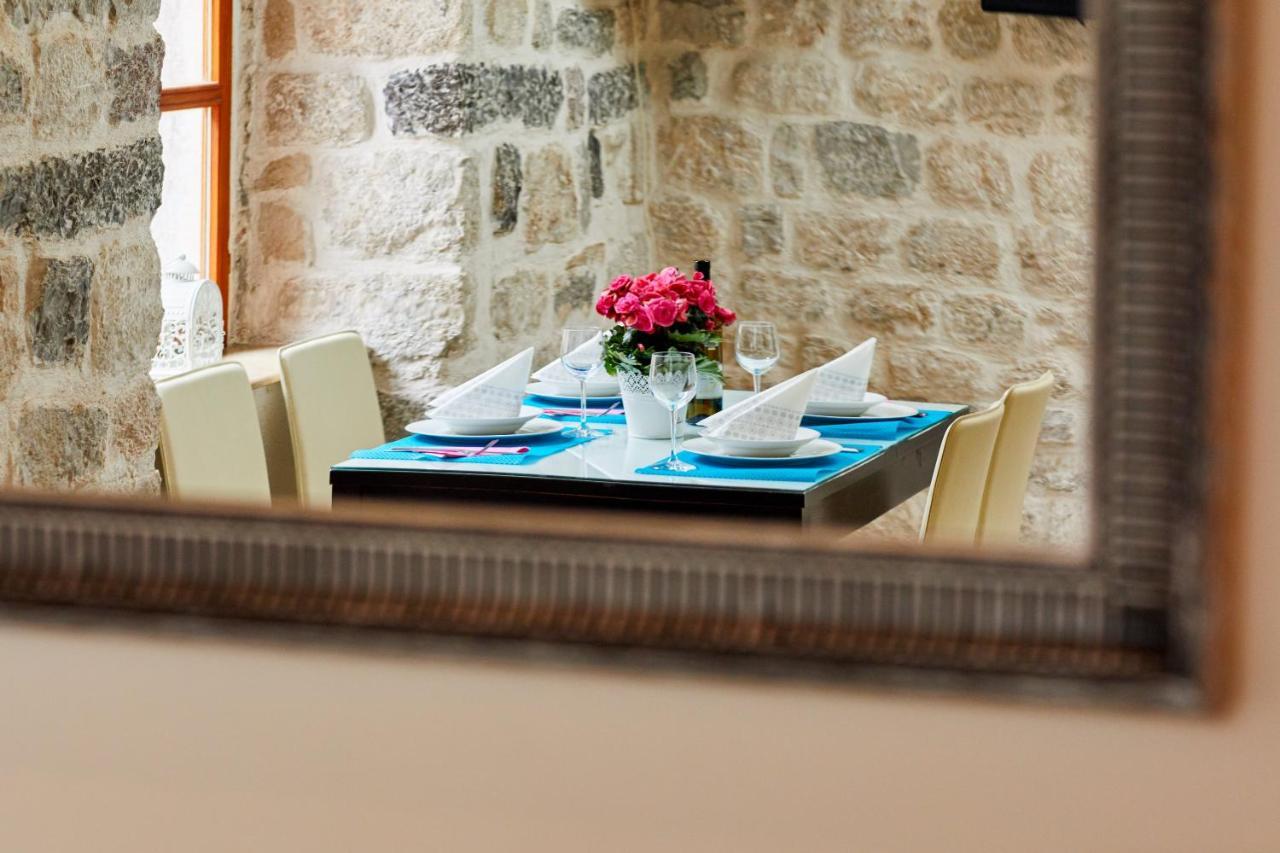 La Dolce Vita Apartment Котор Екстериор снимка